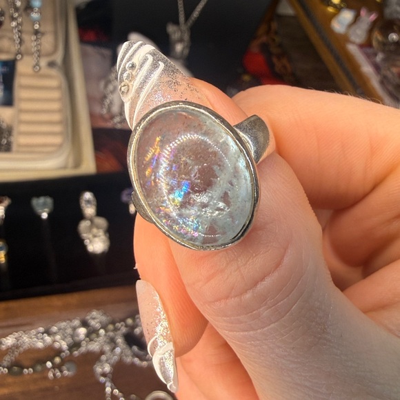 High Quality Aquamarine with Rainbows Size 8 - 8.5 Sterling Silver Solid - Picture 7 of 7